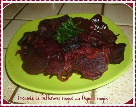 Fricassée de betteraves rouges aux oignons rouges Chez Vanda