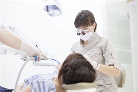 Claves para elegir al mejor dentista de Murcia Clínica dental en