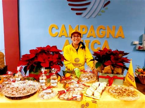 Bari NATALE COLDIRETTI PUGLIA GRANDE RITORNO DEI DOLCI TIPICI FAI