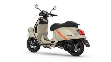 Piaggio Presenta La Nuova Vespa Gtv Dotazioni E Prezzo