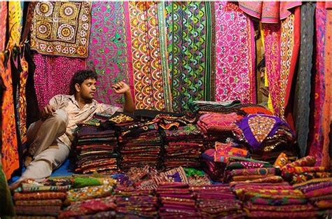 Sari Y Dhoti Trajes Típicos De La India Barbiegirl Travels And Arts