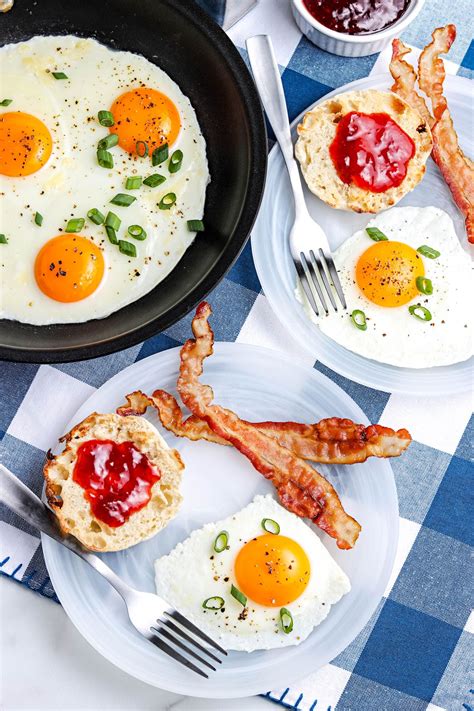 How To Make The Best Sunny Side Up Egg Food Folks And Fun