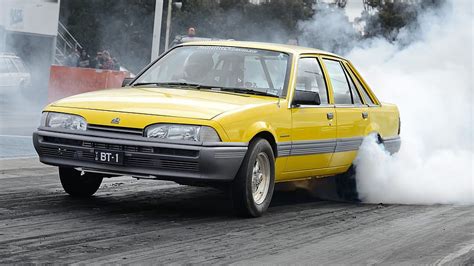 BT1 Burnout Holden Vl HD Wallpaper Pxfuel