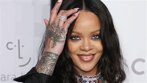 Top 48 Tatuajes De Rihanna Abzlocalmx