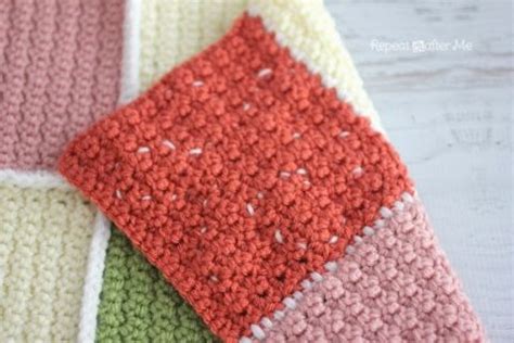 Joining Solid Granny Squares Tutorial