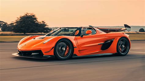 Koenigsegg Jesko Has The Fastest-Revving Production Engine In The World