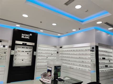 Aster Opticals Al Qusais Ophthalmologist In Al Qusais Get Contact Number Address Reviews