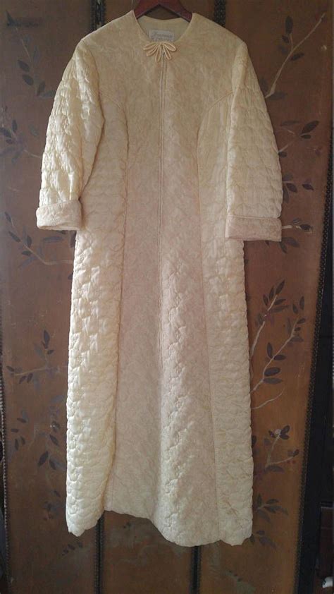 70s Cream Quilt And Lace Maxi Dressing Gown House Coat By Etsy Uk