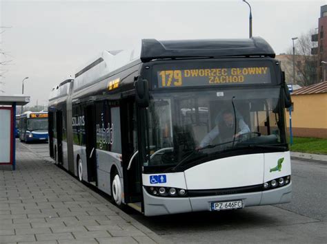 Kraków Pierwszy hybrydowy autobus wyruszył na trasę