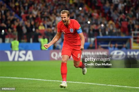 Harry Kane 2018 World Cup Photos and Premium High Res Pictures - Getty ...