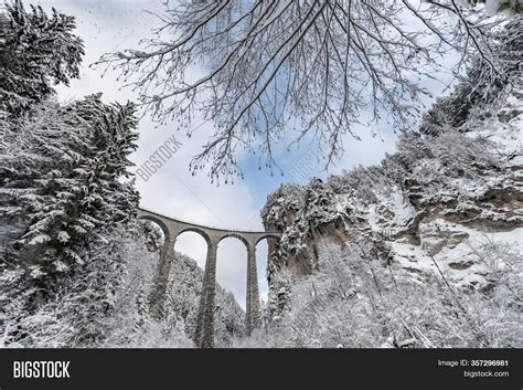 Landwasser Viaduct Image & Photo (Free Trial) | Bigstock