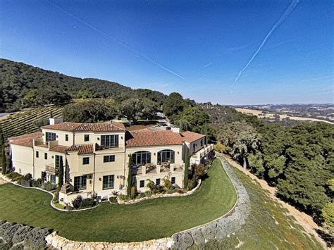 Templeton Estate Home With Private Vineyard Pond And Views For Miles