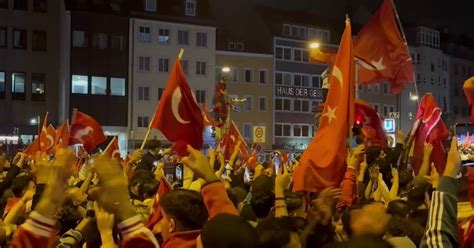 Komplette Eskalation in Nürnberg nach Viertelfinaleinzug der Türkei