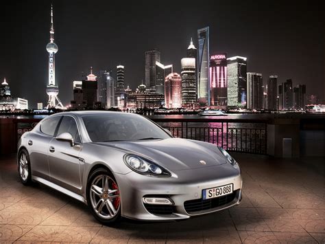 Porsche Panamera 2010 Picture 4 Of 12
