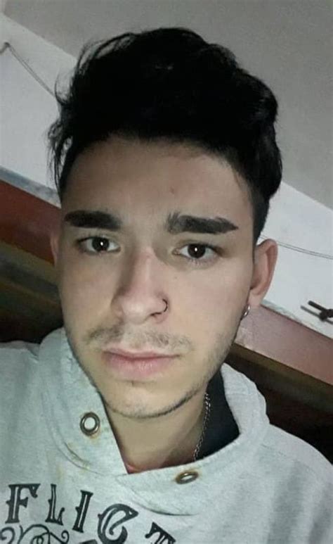 Buscan Intensamente A Un Joven De 23 Años