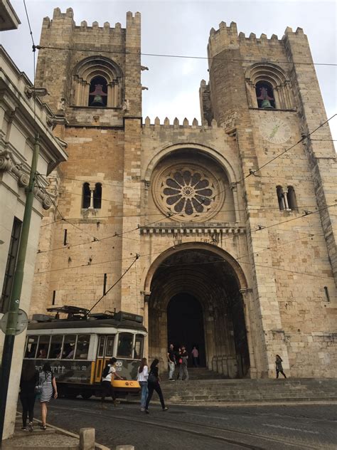 A Visit To Lisbon Cathedral