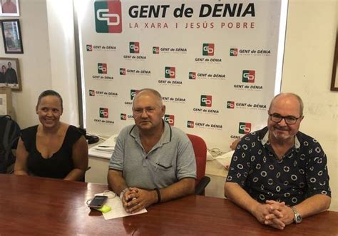 Gent De D Nia Denuncia Que El Del Contrato De La Basura No Se Ha