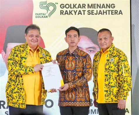 BREAKING NEWS Gibran Resmi Jadi Cawapres Prabowo Teropong Media