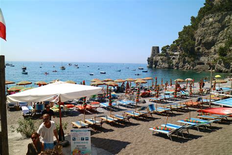 Spiaggia Del Fornillo