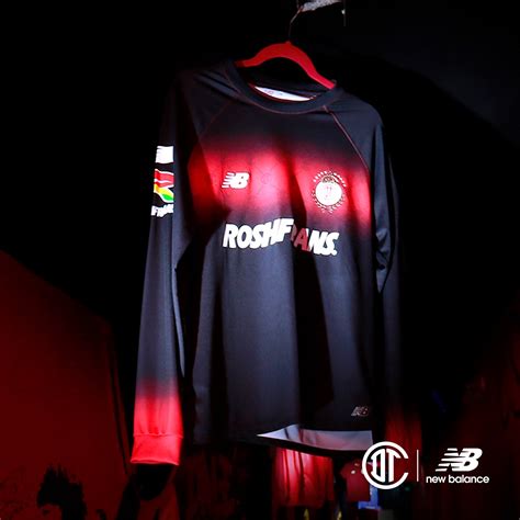 Deportivo Toluca Gk Home Kit