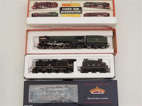 Lot 535 - A pair of OO gauge steam locomotives