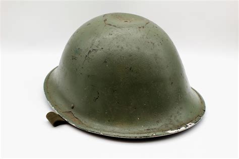 Uniform Helmet Steel British Mkiv 1945