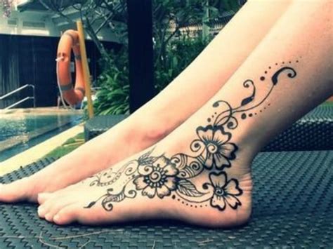 15 Trending Henna Designs For Feet Best Mehendi Designs Beauty