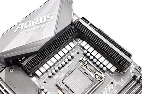 GIGABYTE Z590 Aorus Master Motherboard Review