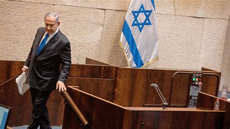 Israels Parliament Approves New Government Ousting Netanyahu The New York Times