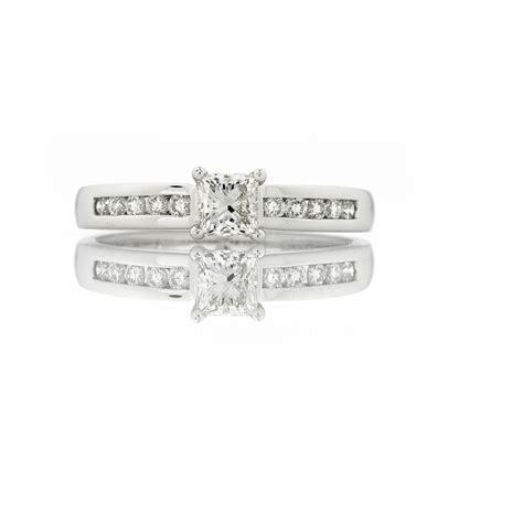 Princess Cut Solitaire - Holdsworth Bros