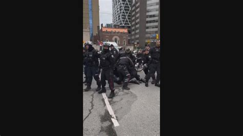 Video Appears To Show Officer With Knee On Protestor S Neck Police Say