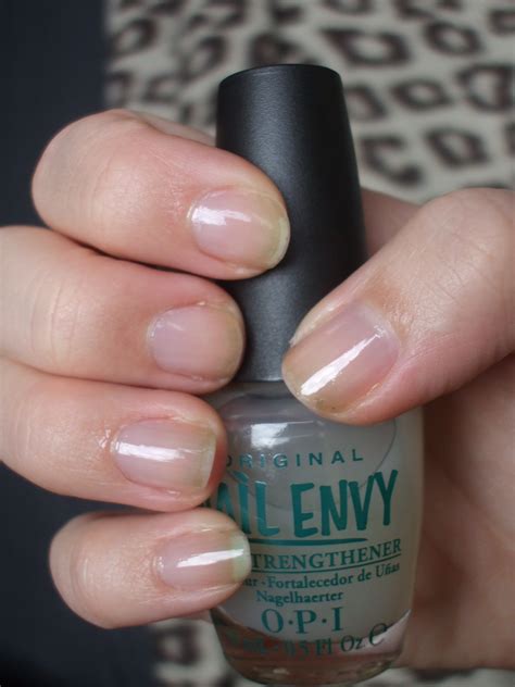 Review: OPI Original Nail Envy – Chyaz