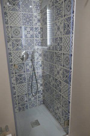 Modern Blue and White Tile Bathroom