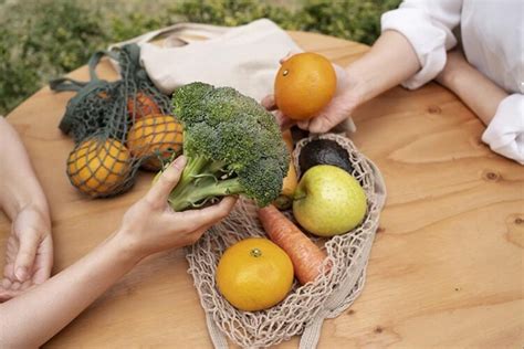 Penuhi Kebutuhan Serat Harian Dengan Makan Sayur Dan Buah Berikut Ini Yuk