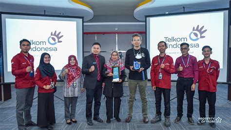 Telkom Corpu Itdri Kenalkan Wujud Adopsi Teknologi Digital Kepada Siswa