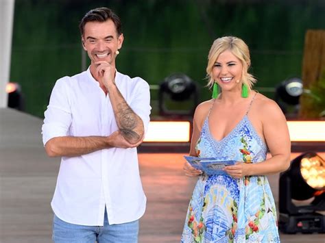 Die Sommeroutfits Der Schlagerstars Schlagerplanet Radio