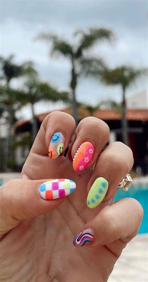 Celebrate Summer With These Cute Nail Art Designs Fun Summer Pick N