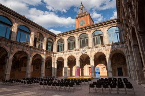 The 12 Best Sights Of Bologna Description Photos Map