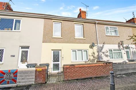 Gorse Hill Swindon Sn2 3 Bed Terraced House £200 000