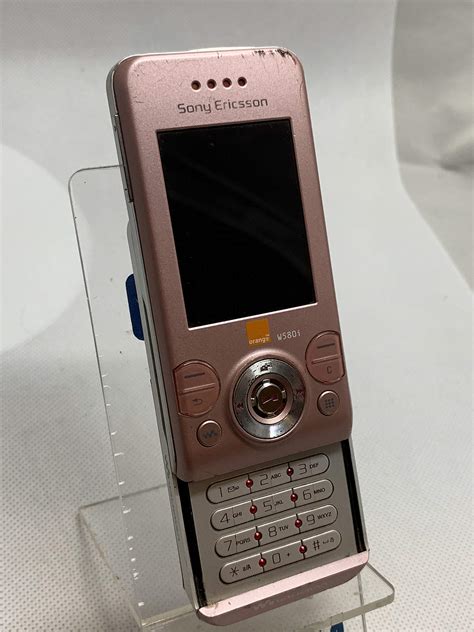 Sony Ericsson Walkman Pink