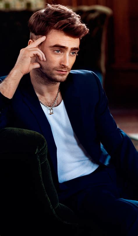 Download Wallpaper Photoshoot Daniel Radcliffe Essential Homme