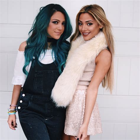 Youtube Stars Niki And Gabi Demartino Open Up About Their Upcoming Single