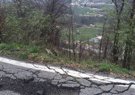 Riaprir La Scorciatoia Dei Frontalieri Varesenews Foto