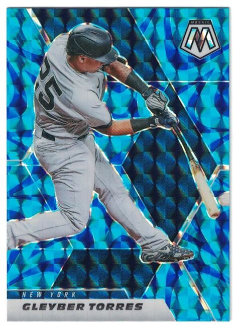 Panini Mosaic Blue Starburst Gleyber Torres New York Yankees