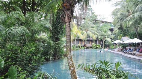 Leisure And Activities Singapore Eco Living Resort In Sentosa Siloso