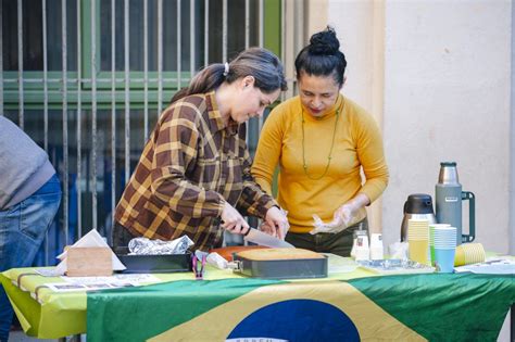 Berenar Multicultural Solidari Afa Els Llorers