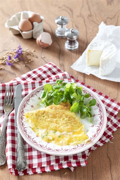 Omelette champenoise au fromage chaource Recettes de cuisine Ôdélices