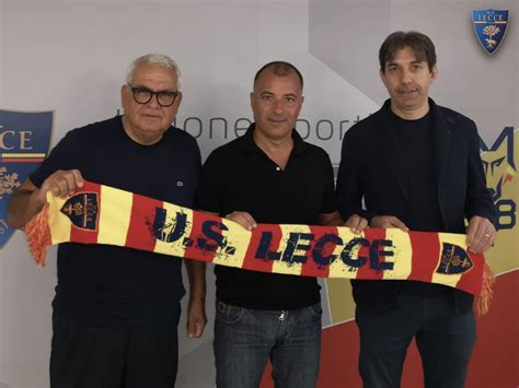 Stefano Trinchera Il Nuovo Direttore Sportivo Dellu S Lecce Issn