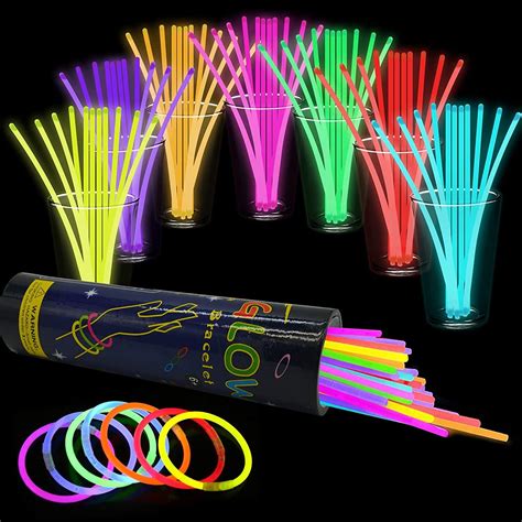 Play22 Glow Sticks Bulk 300 Pack 8” Ultra Bright Glow Sticks Party Pack