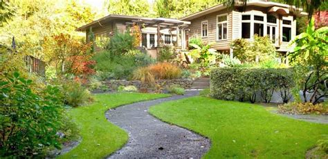 Simple Garden Design Tips | Triangle Gardener Magazine